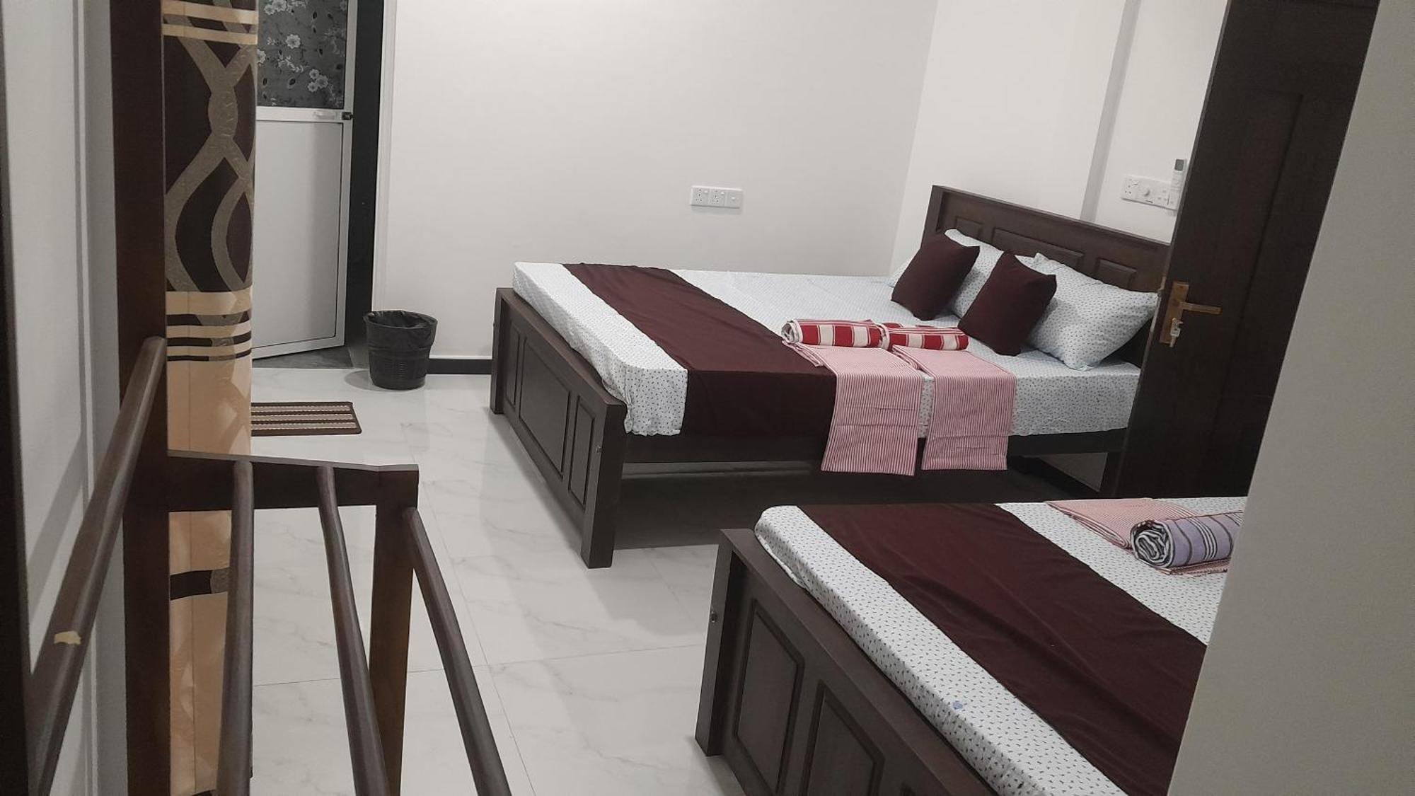 נילבלי Theepan'S Home מראה חיצוני תמונה