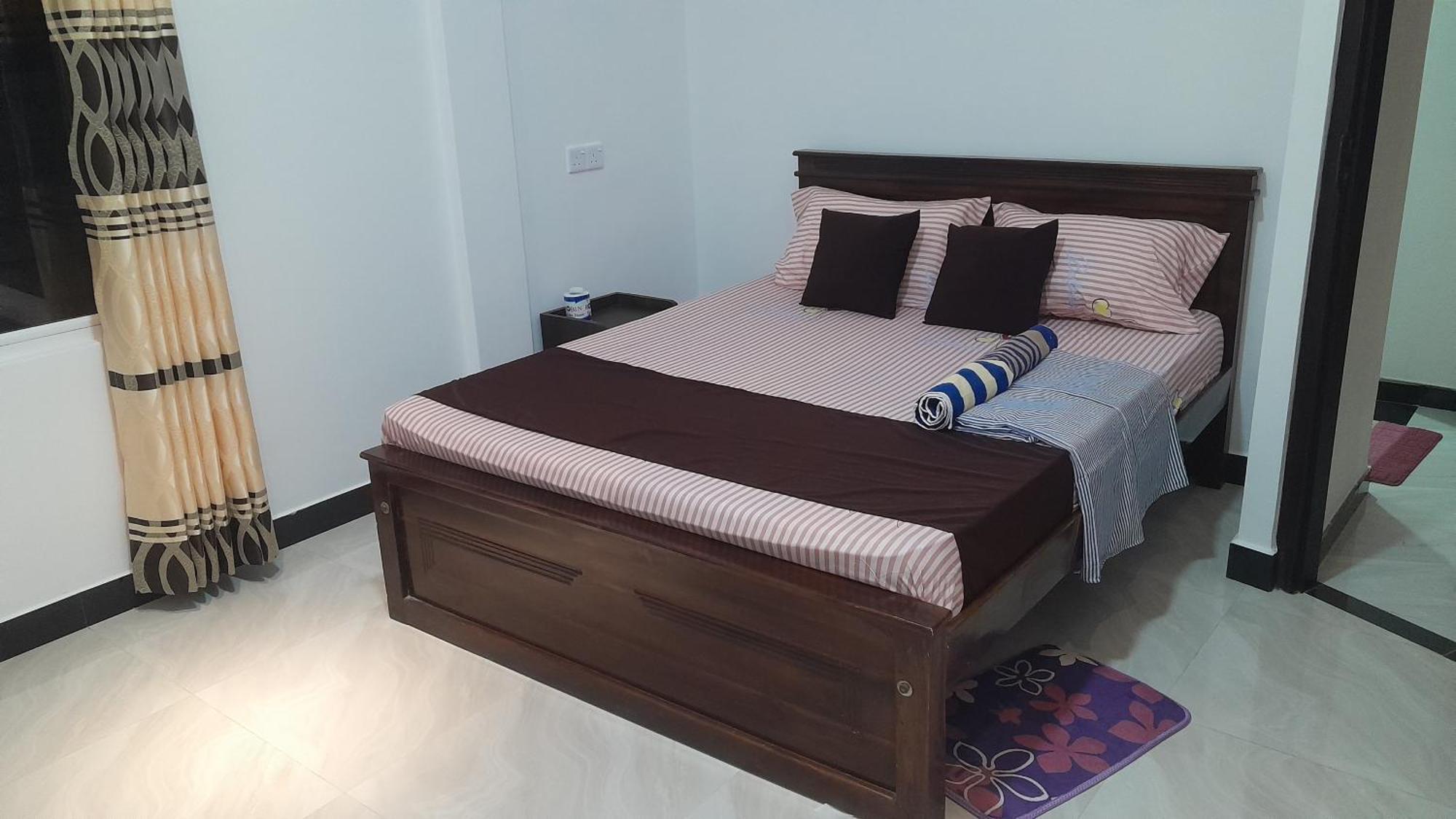 נילבלי Theepan'S Home מראה חיצוני תמונה