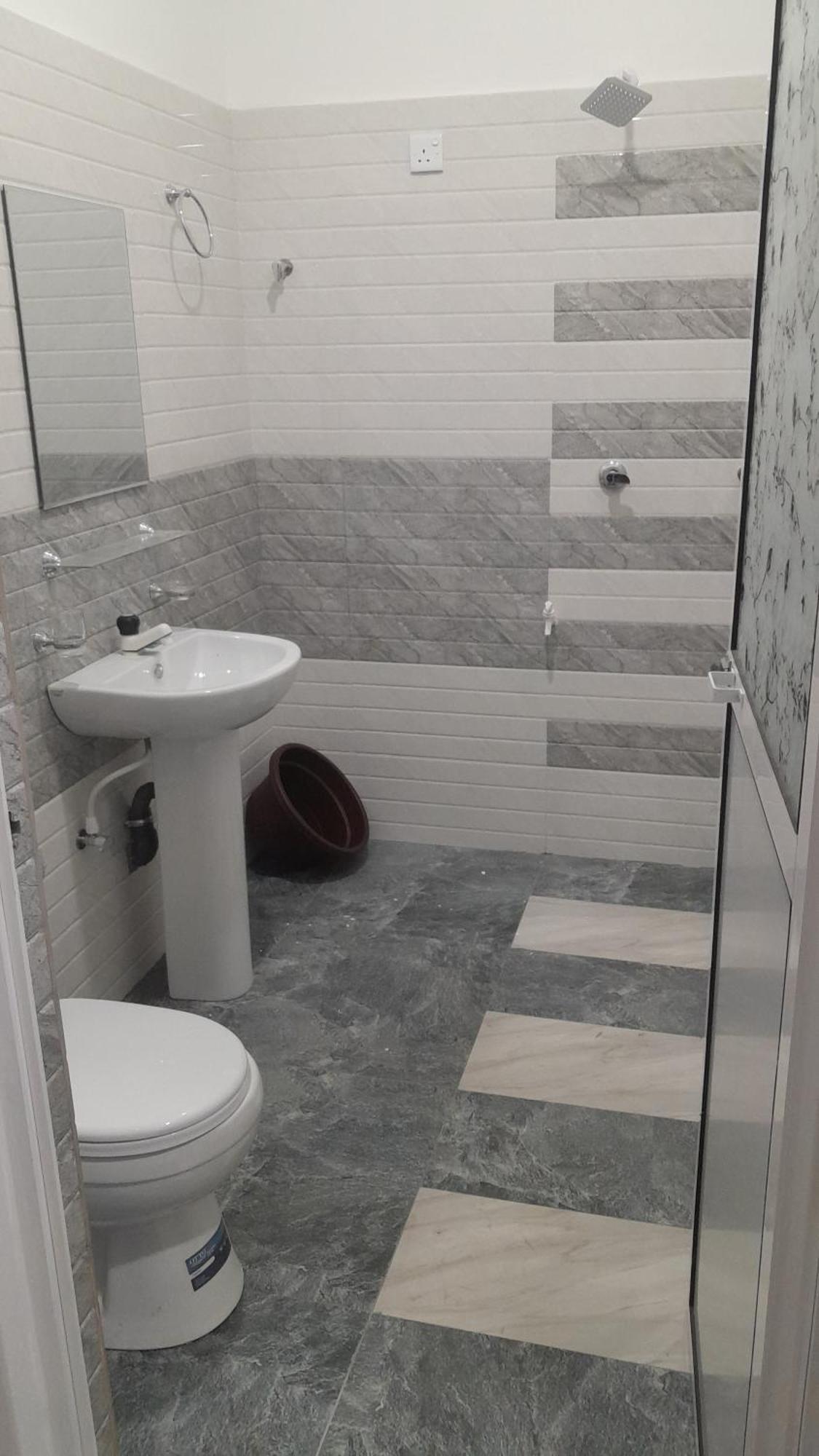 נילבלי Theepan'S Home מראה חיצוני תמונה